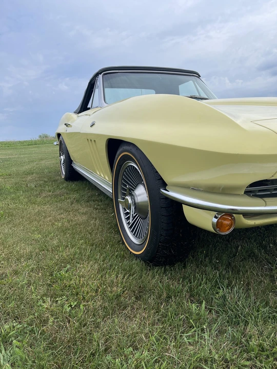 1966 Chevrolet Corvette C2 - Image 29 of 31