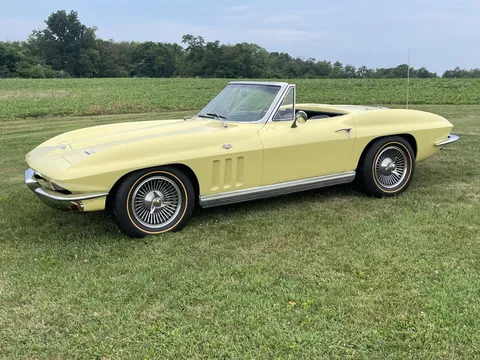 1966 Chevrolet Corvette C2 - Image 2 of 31