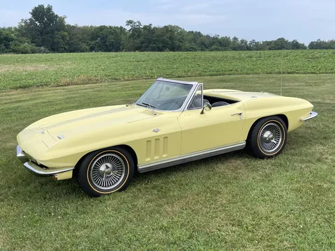 1966 Chevrolet Corvette C2 - Image 3 of 31