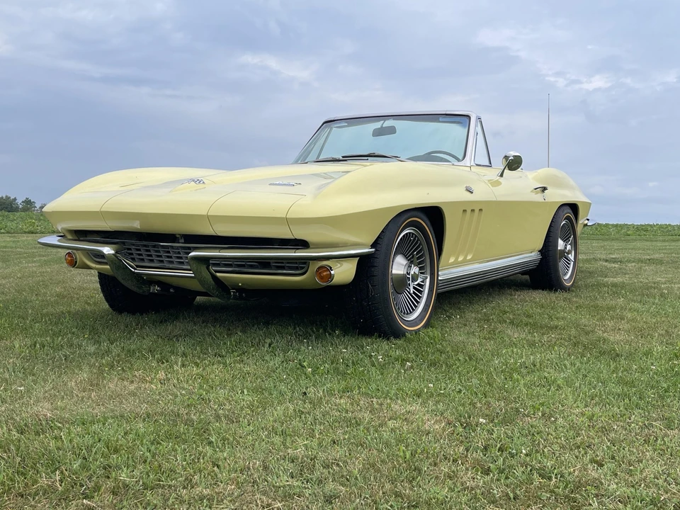 1966 Chevrolet Corvette C2 - Image 5 of 31