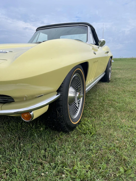 1966 Chevrolet Corvette C2 - Image 24 of 31
