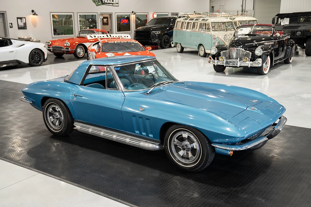 1966 Chevrolet Corvette C2 - Image 21 of 31