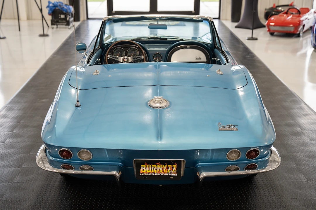 1966 Chevrolet Corvette C2 - Image 10 of 31