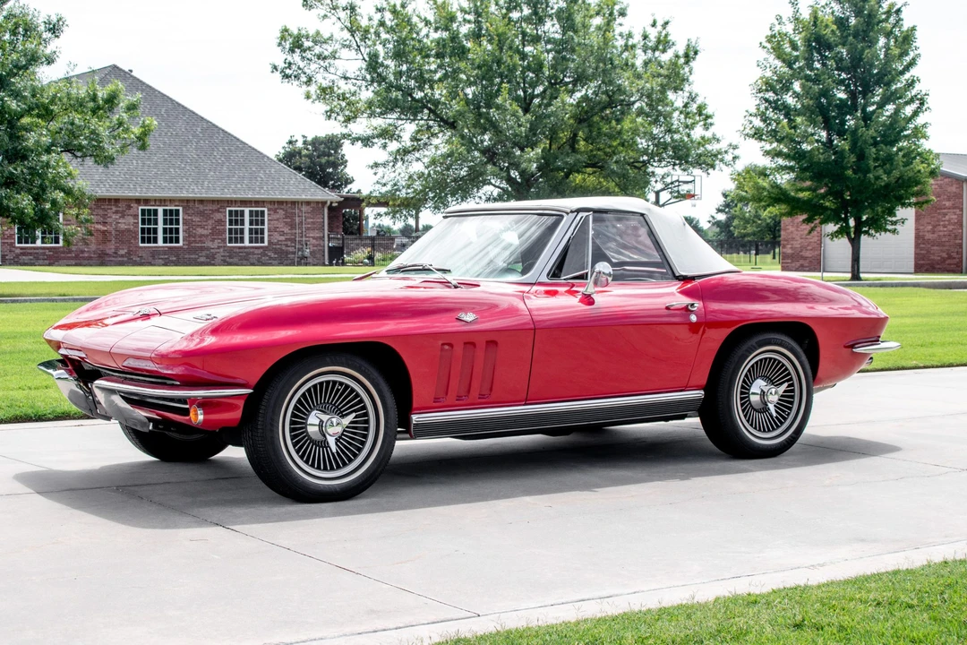 1966 Chevrolet Corvette C2 - Image 9 of 31