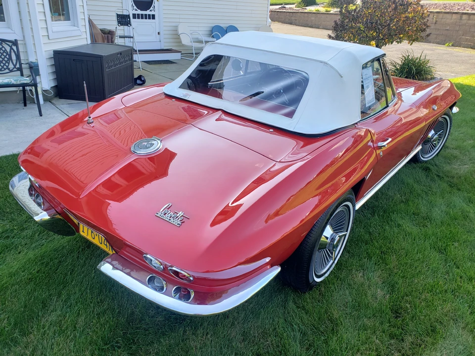 1966 Chevrolet Corvette C2 - Image 27 of 31