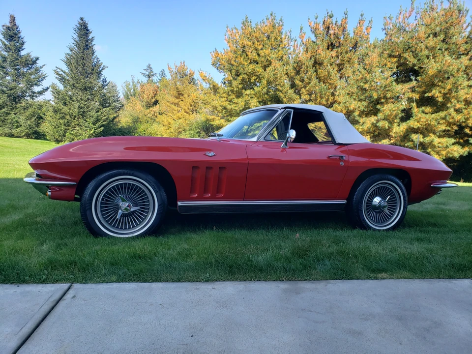 1966 Chevrolet Corvette C2 - Image 24 of 31