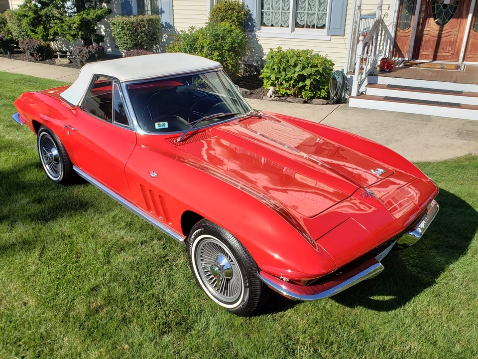 1966 Chevrolet Corvette C2 - Image 4 of 31