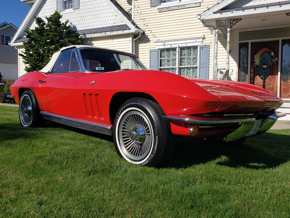 1966 Chevrolet Corvette C2 - Image 5 of 31