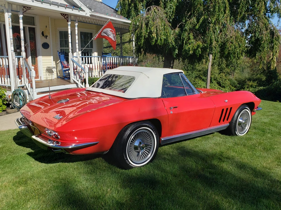1966 Chevrolet Corvette C2 - Image 6 of 31