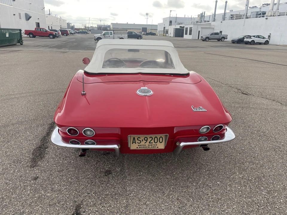 1966 Chevrolet Corvette C2 - Image 22 of 31