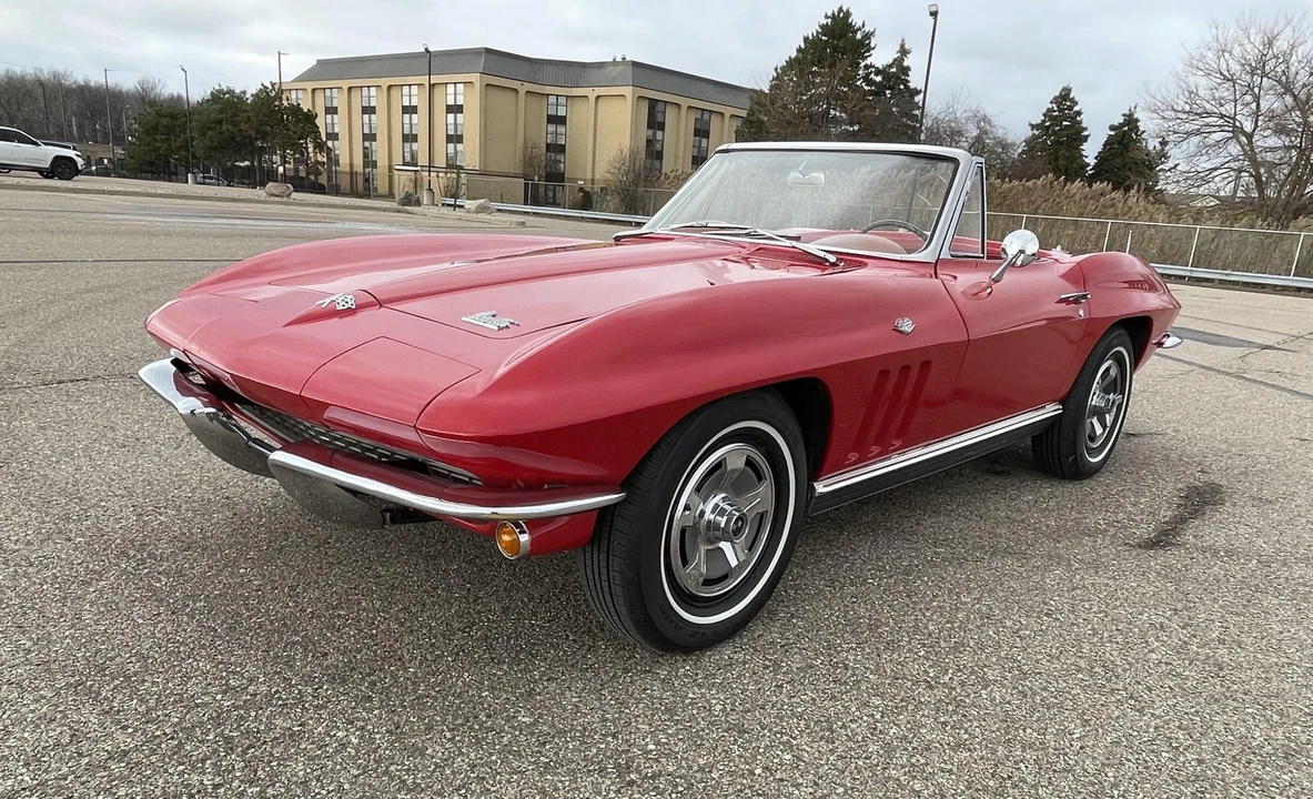1966 Chevrolet Corvette C2 - Image 4 of 31