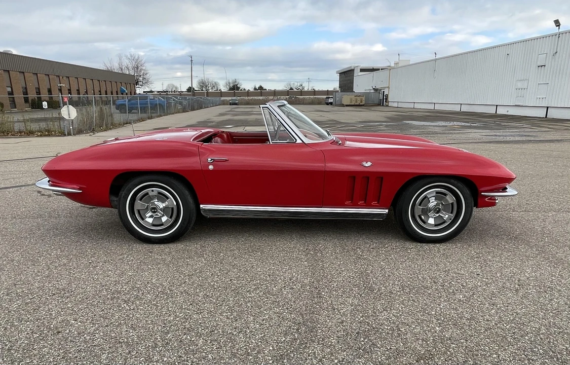 1966 Chevrolet Corvette C2 - Image 9 of 31