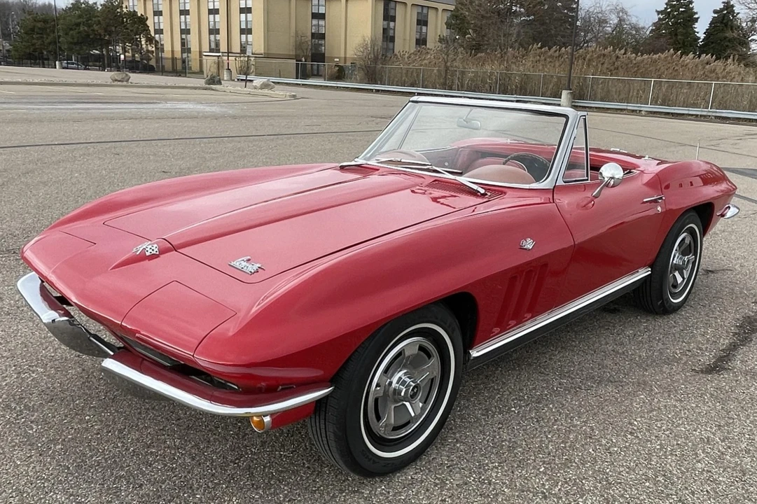 1966 Chevrolet Corvette C2 - Image 1 of 31