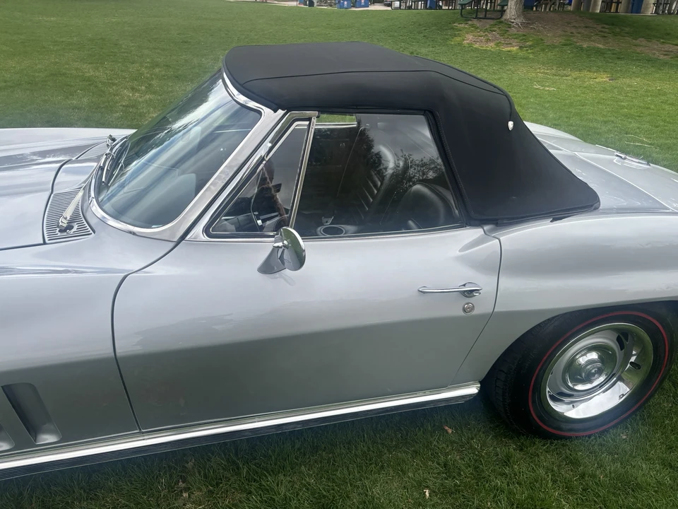 1966 Chevrolet Corvette C2 - Image 16 of 31