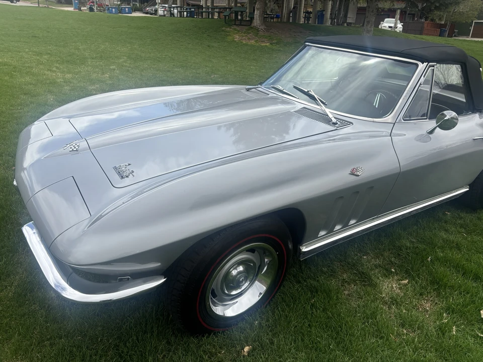 1966 Chevrolet Corvette C2 - Image 18 of 31