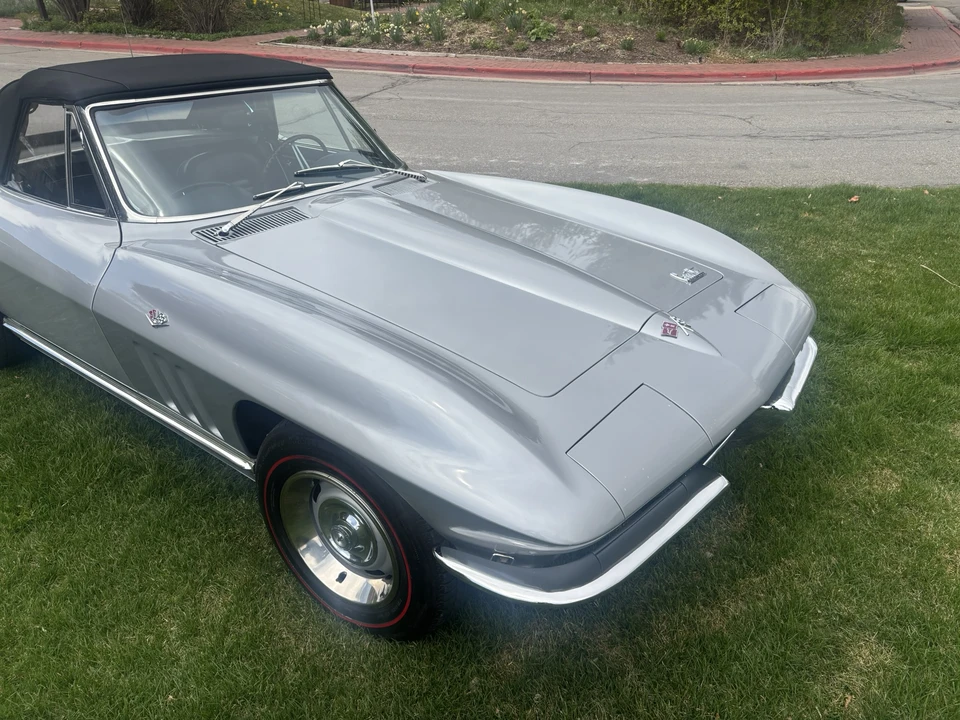 1966 Chevrolet Corvette C2 - Image 22 of 31