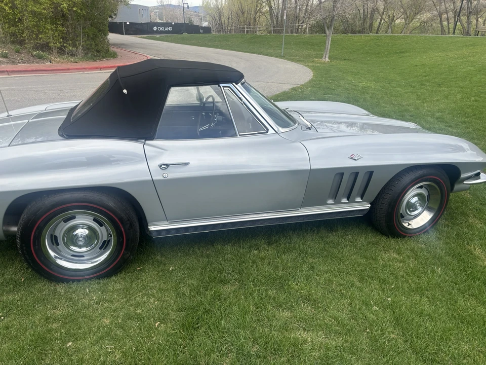 1966 Chevrolet Corvette C2 - Image 26 of 31