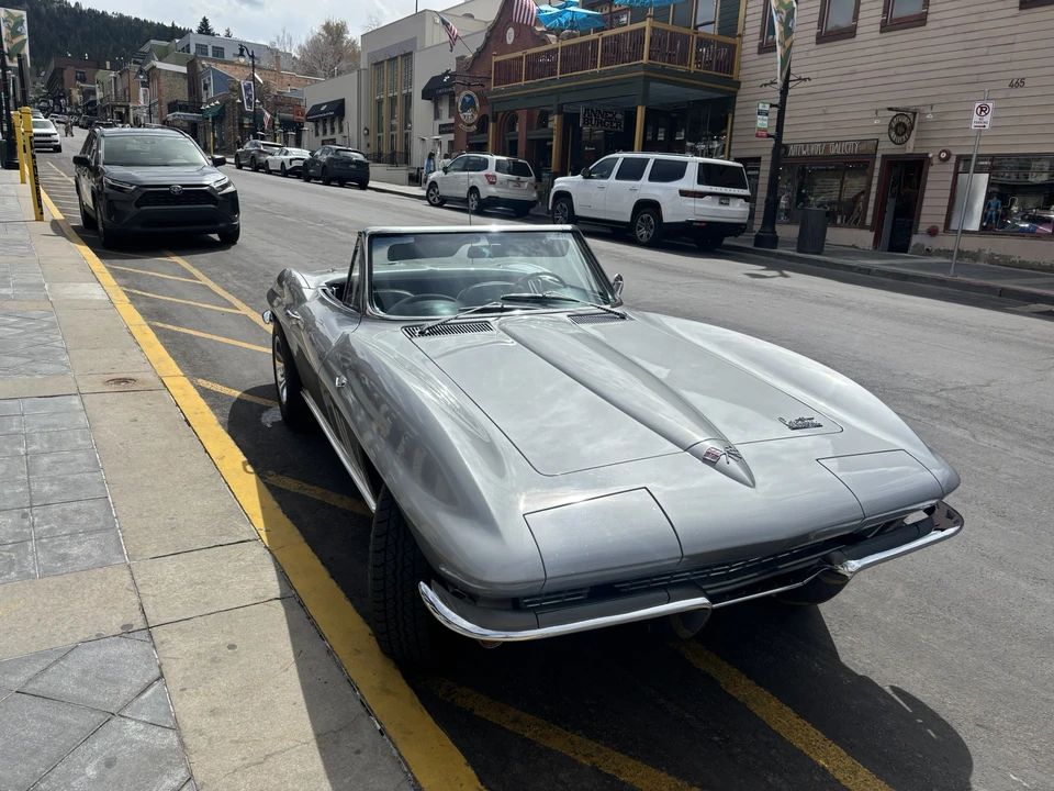 1966 Chevrolet Corvette C2 - Image 6 of 31