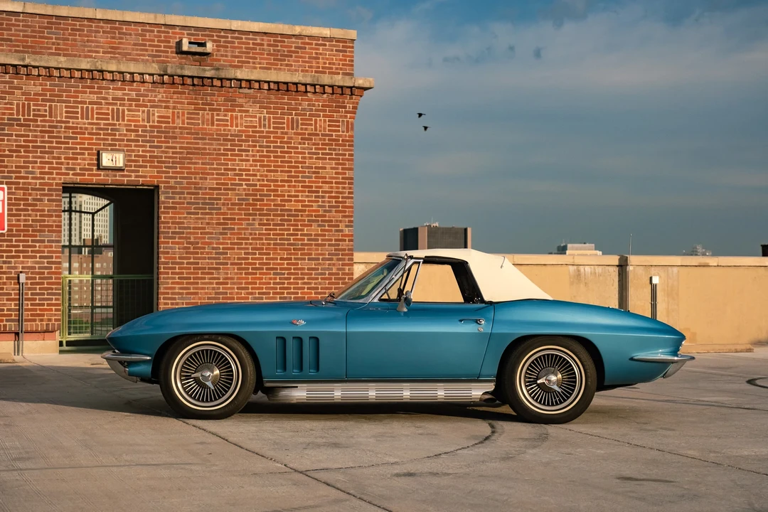 1966 Chevrolet Corvette C2 - Image 17 of 31