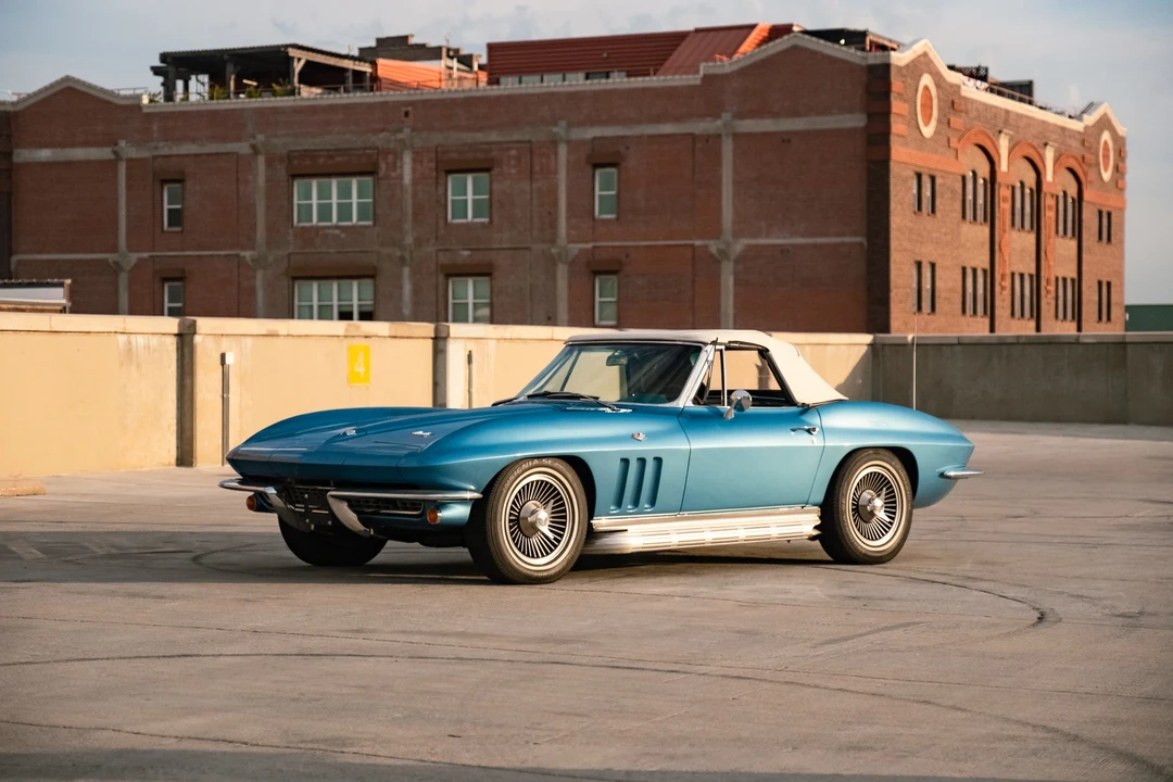 1966 Chevrolet Corvette C2 - Image 14 of 31