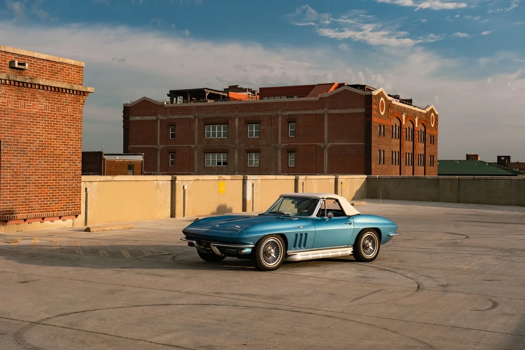 1966 Chevrolet Corvette C2 - Image 16 of 31