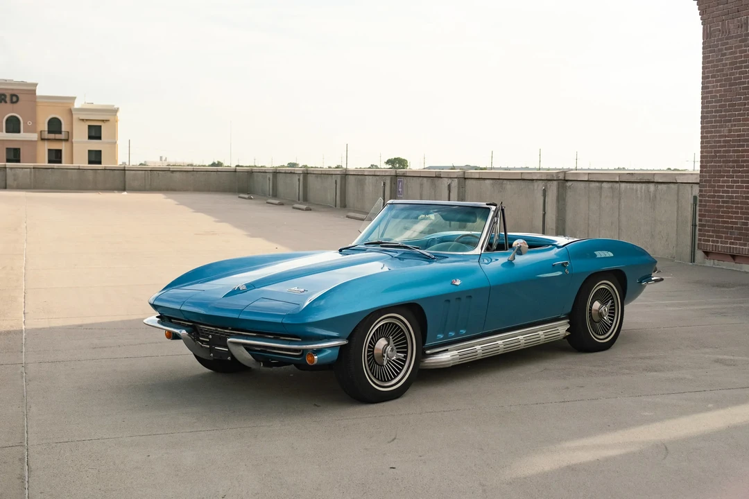1966 Chevrolet Corvette C2 - Image 3 of 31