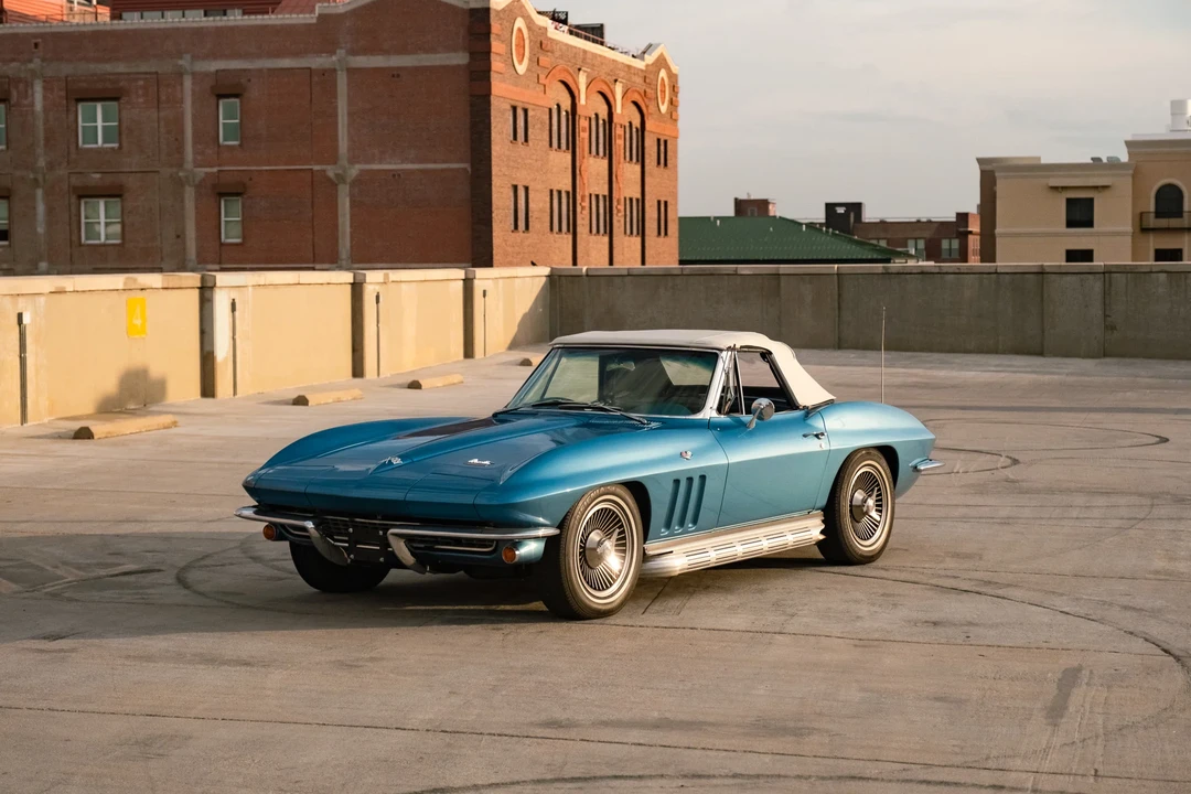1966 Chevrolet Corvette C2 - Image 15 of 31
