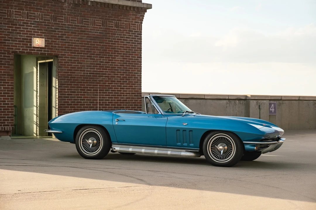 1966 Chevrolet Corvette C2 - Image 11 of 31