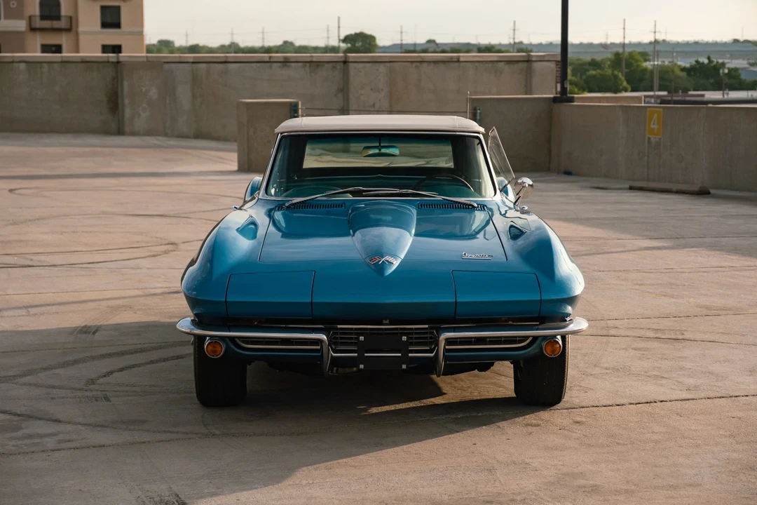 1966 Chevrolet Corvette C2 - Image 13 of 31