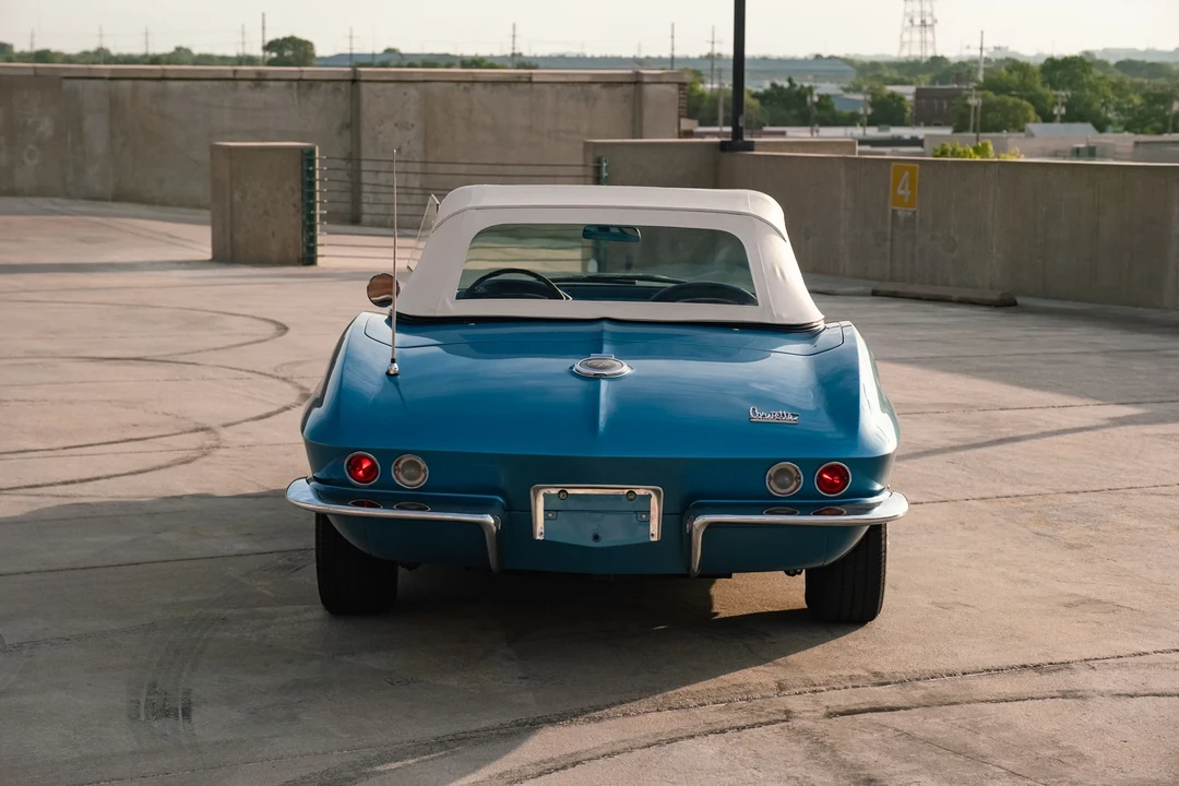 1966 Chevrolet Corvette C2 - Image 29 of 31