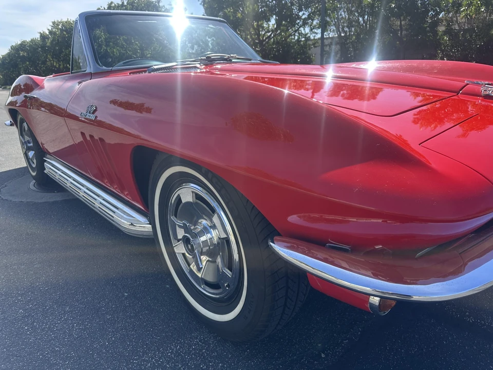 1966 Chevrolet Corvette C2 - Image 30 of 31