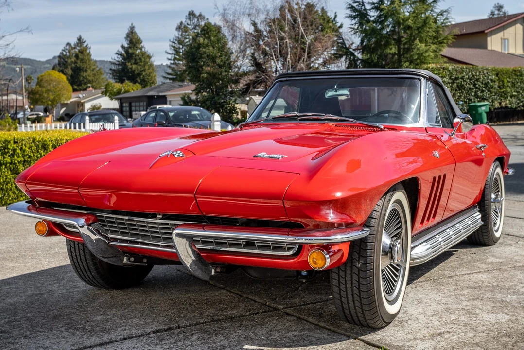 1966 Chevrolet Corvette C2 - Image 1 of 31