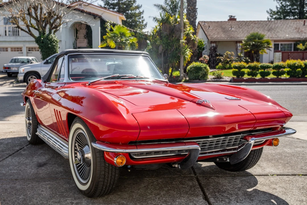 1966 Chevrolet Corvette C2 - Image 7 of 31