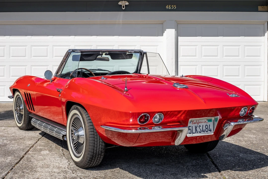 1966 Chevrolet Corvette C2 - Image 11 of 31