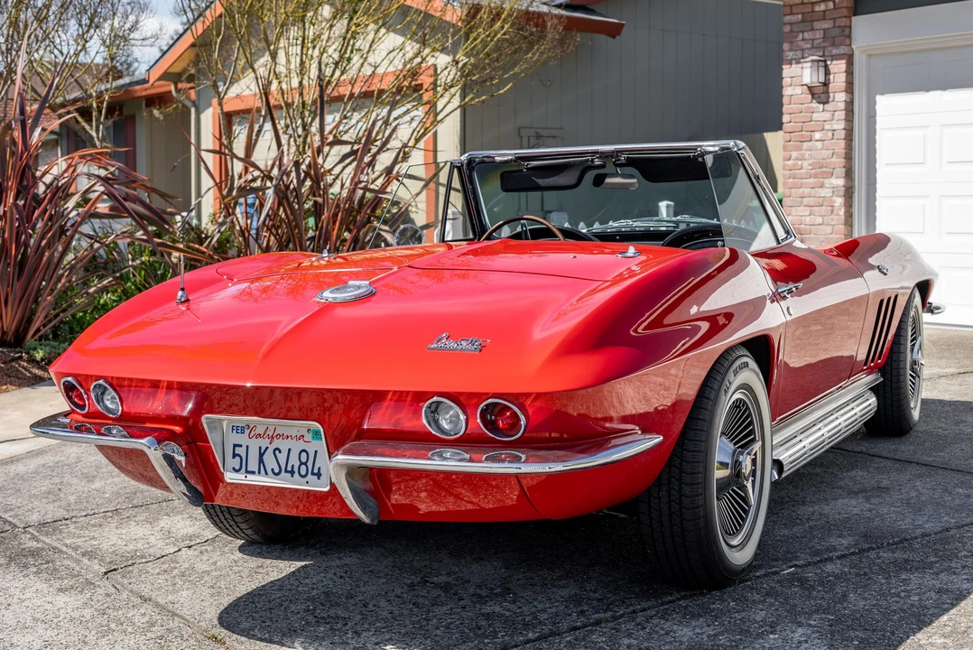 1966 Chevrolet Corvette C2 - Image 12 of 31