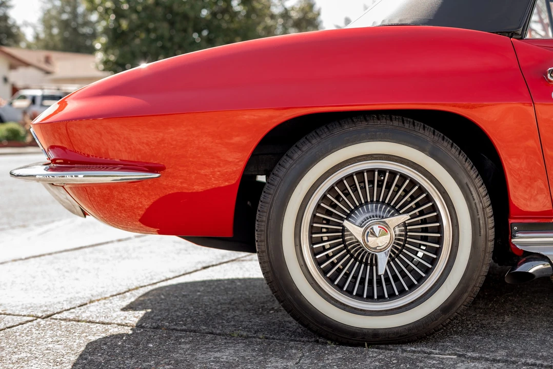1966 Chevrolet Corvette C2 - Image 28 of 31