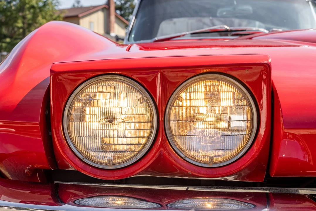 1966 Chevrolet Corvette C2 - Image 16 of 31