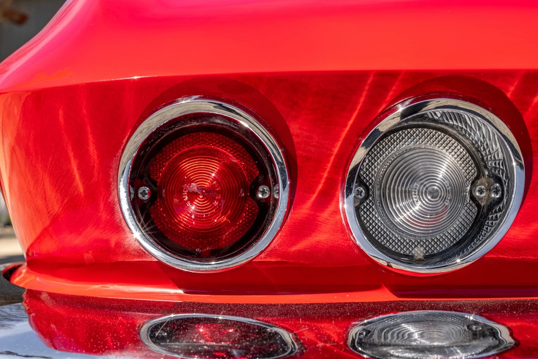 1966 Chevrolet Corvette C2 - Image 23 of 31
