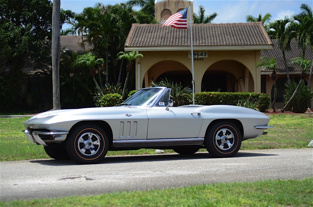 1966 Chevrolet Corvette C2 - Image 5 of 31
