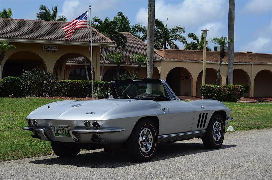 1966 Chevrolet Corvette C2 - Image 16 of 31