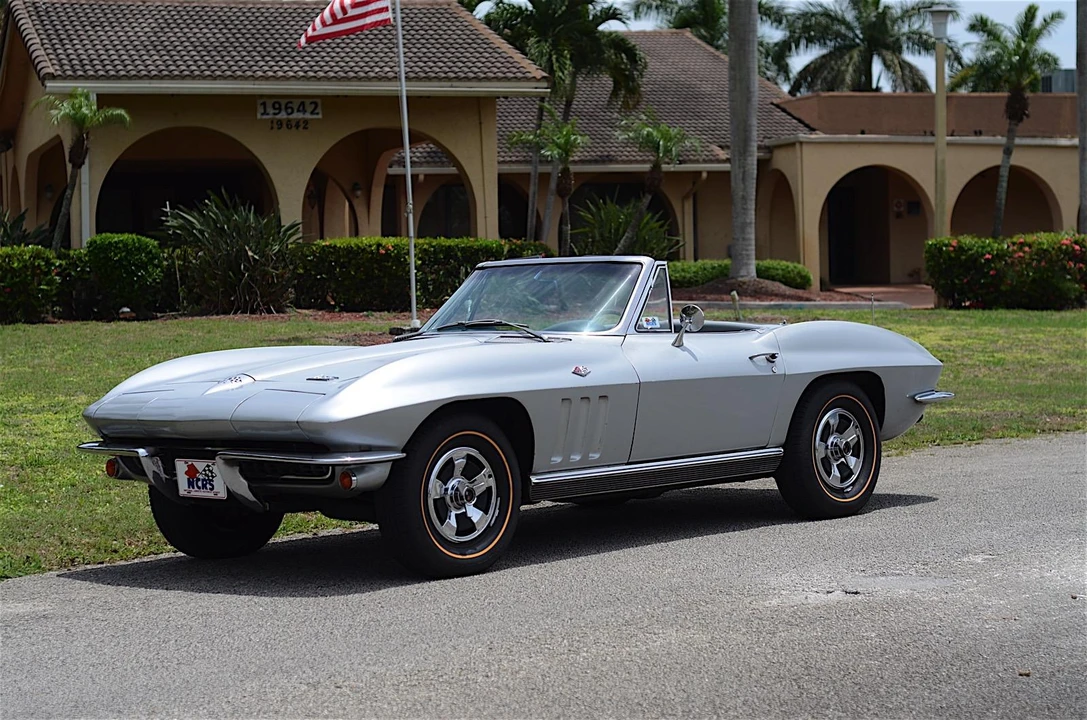 1966 Chevrolet Corvette C2 - Image 3 of 31
