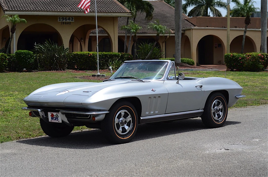 1966 Chevrolet Corvette C2 - Image 4 of 31