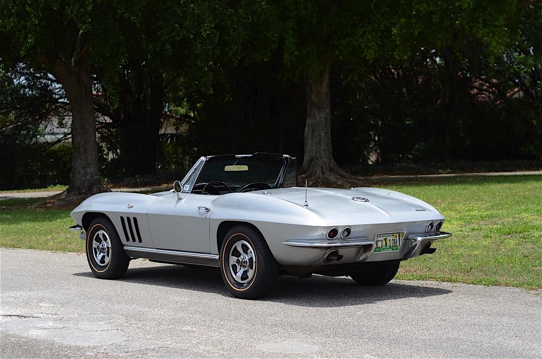 1966 Chevrolet Corvette C2 - Image 11 of 31