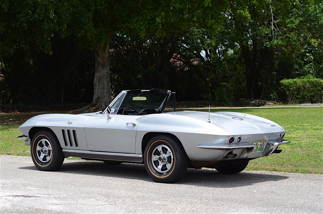 1966 Chevrolet Corvette C2 - Image 7 of 31