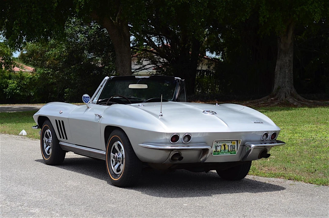 1966 Chevrolet Corvette C2 - Image 12 of 31
