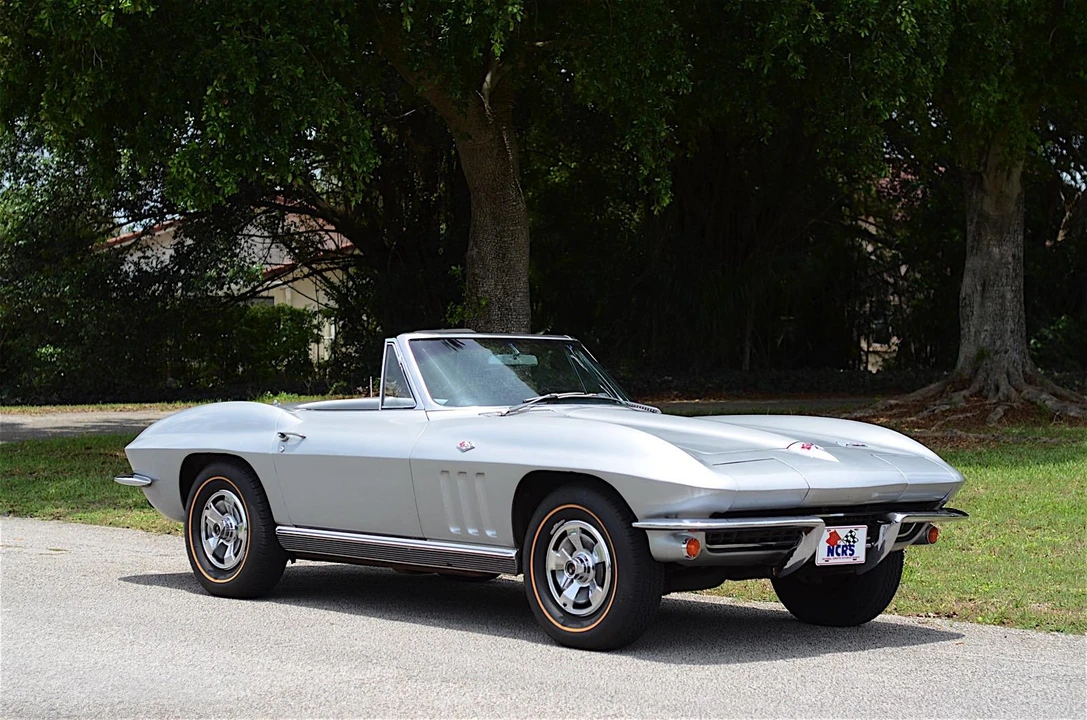 1966 Chevrolet Corvette C2 - Image 26 of 31