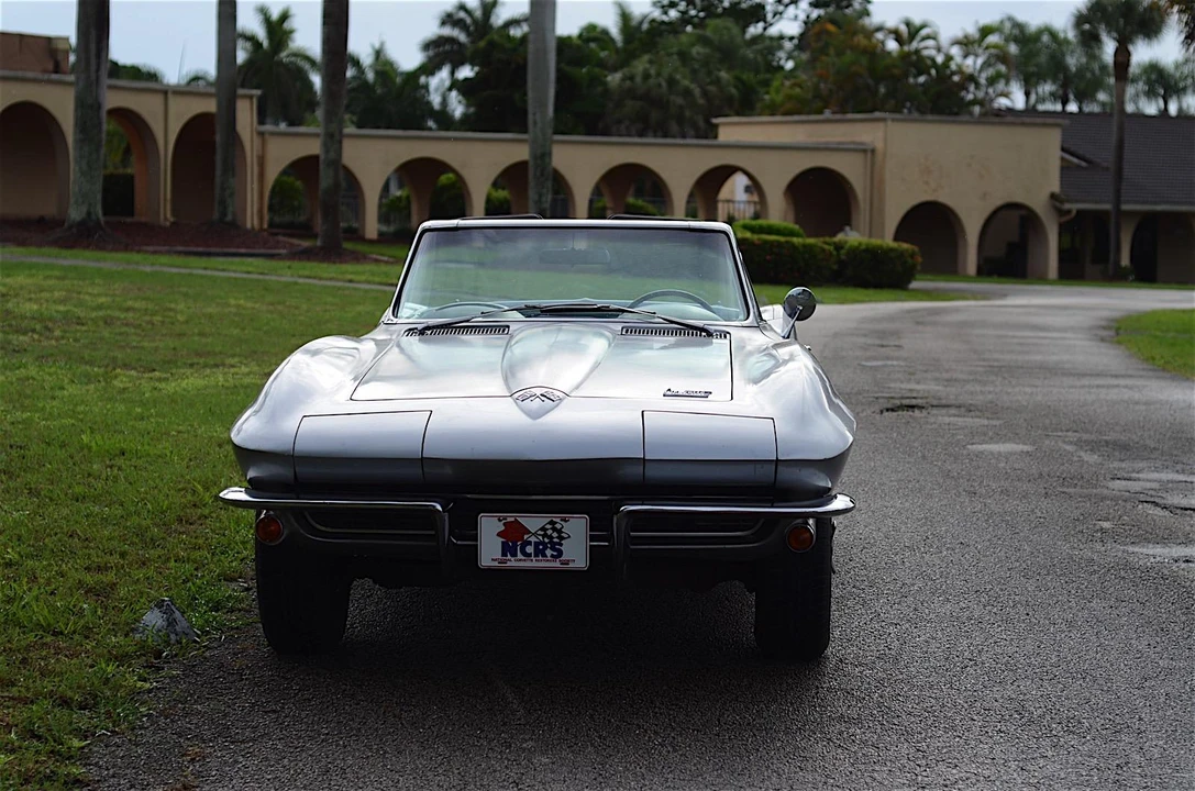 1966 Chevrolet Corvette C2 - Image 29 of 31