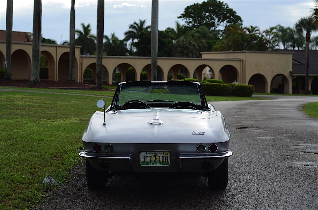1966 Chevrolet Corvette C2 - Image 15 of 31