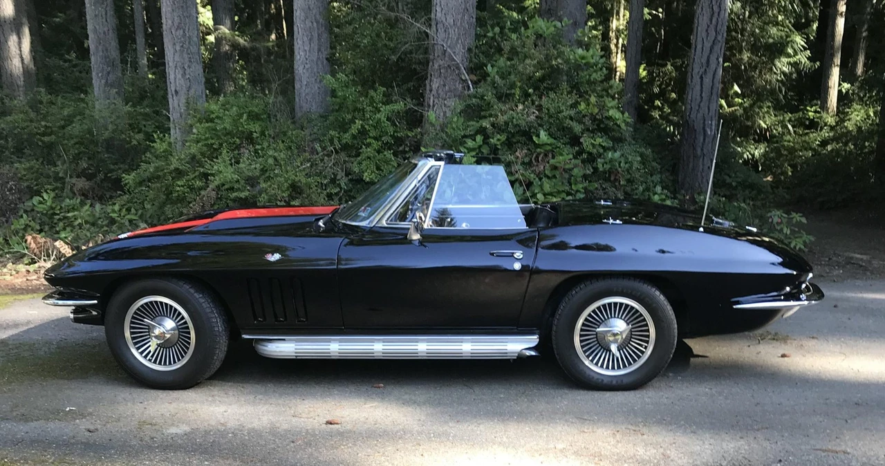1966 Chevrolet Corvette C2 - Image 9 of 31