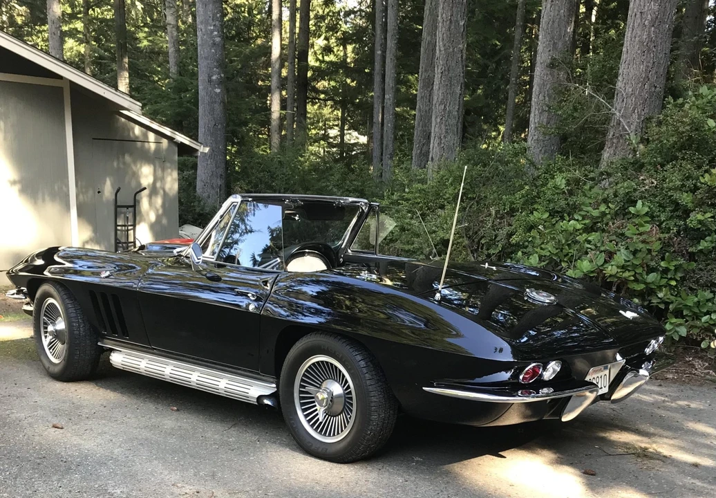 1966 Chevrolet Corvette C2 - Image 10 of 31